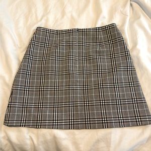 Aritzia Wilfred skirt size 6